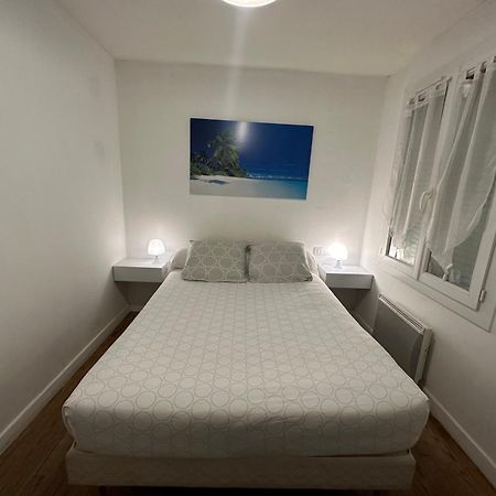 Villa Des Palmiers, Chambre 3, Lit Double Вильнёв-сюр-Ло Экстерьер фото