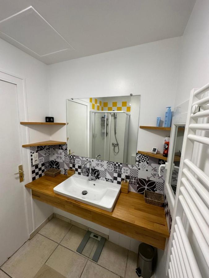 Villa Des Palmiers, Chambre 3, Lit Double Вильнёв-сюр-Ло Экстерьер фото
