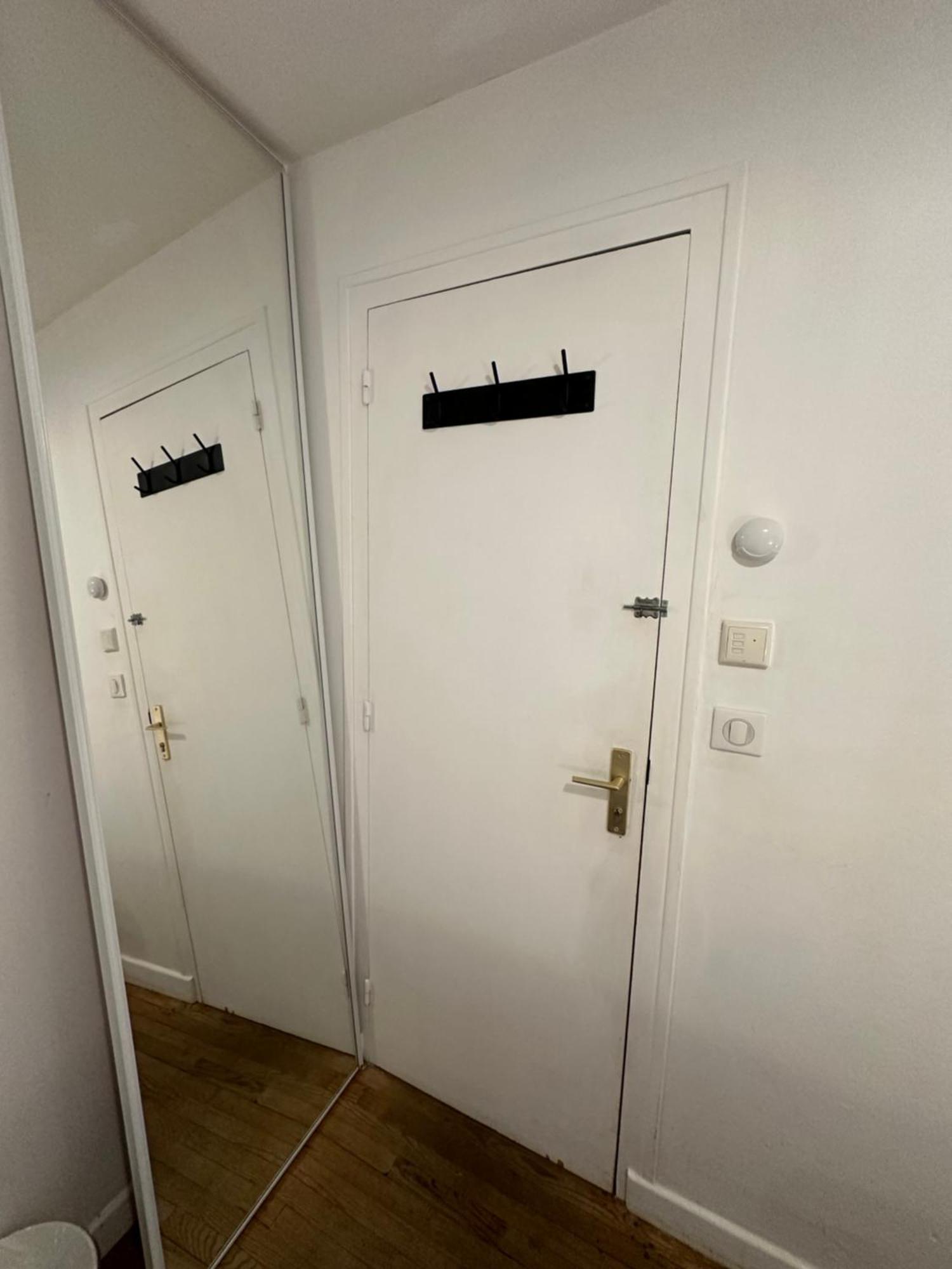 Villa Des Palmiers, Chambre 3, Lit Double Вильнёв-сюр-Ло Экстерьер фото